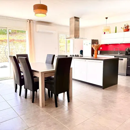 Villa Vila Joyeuse Joyeuse